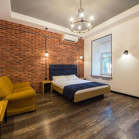 Loft Design Apartments On Desyatynnyi Ln, 7 Kiev Ngoại thất bức ảnh