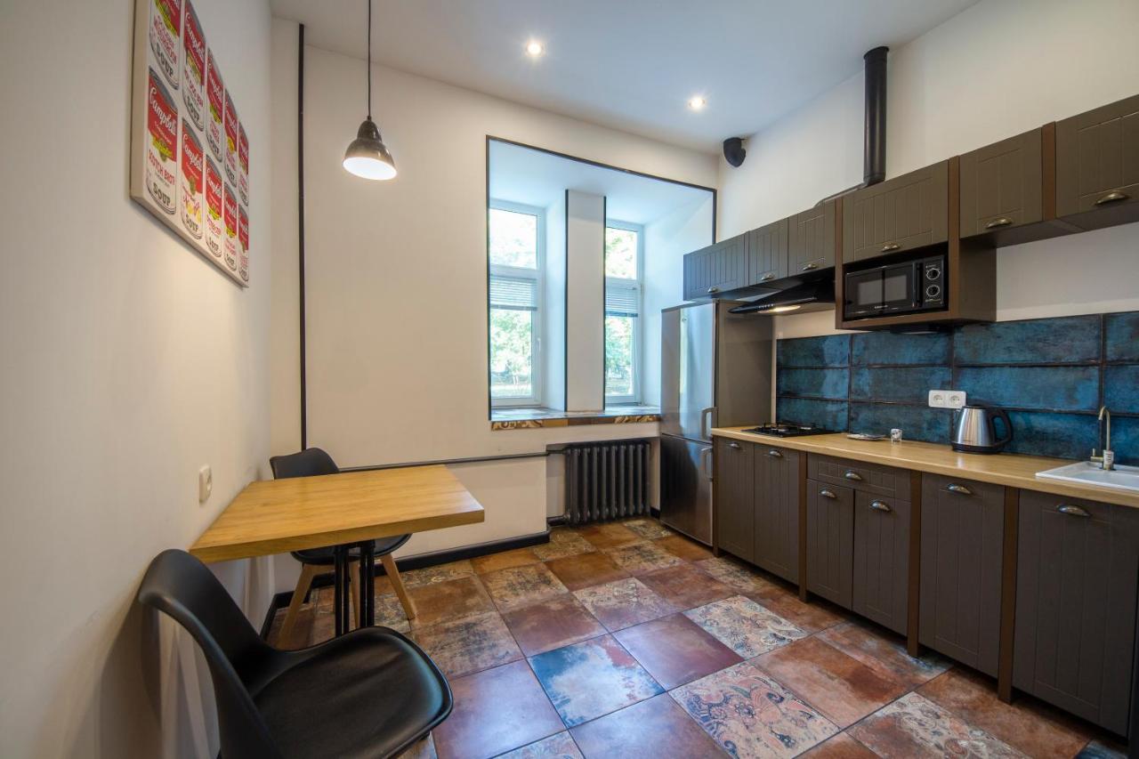 Loft Design Apartments On Desyatynnyi Ln, 7 Kiev Ngoại thất bức ảnh